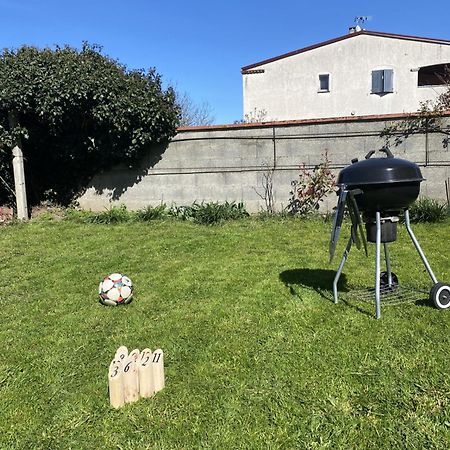Appartement Tout Equipe 2 Chambres + Jardin Saix  Εξωτερικό φωτογραφία