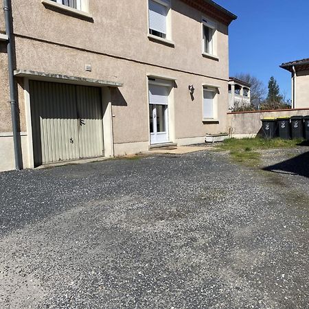 Appartement Tout Equipe 2 Chambres + Jardin Saix  Εξωτερικό φωτογραφία