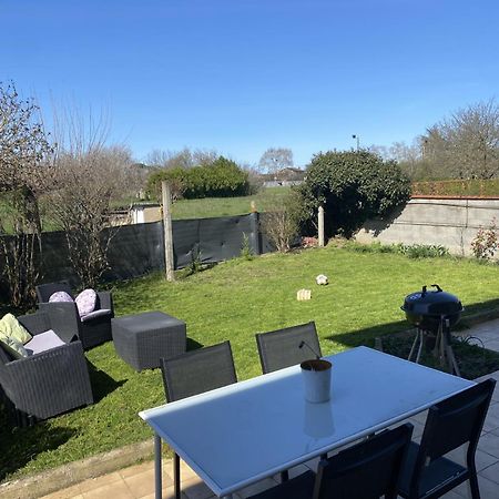Appartement Tout Equipe 2 Chambres + Jardin Saix  Εξωτερικό φωτογραφία